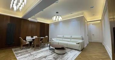 Квартира 4 комнаты в Ташкент, Узбекистан