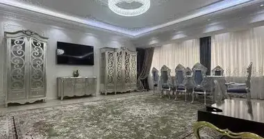 Квартира 4 комнаты в Ташкент, Узбекистан