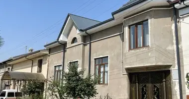 Дом 7 комнат в Ташкент, Узбекистан