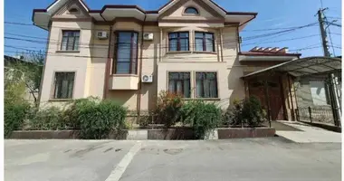 Uy 8 xonalar _just_in Toshkent, Oʻzbekiston