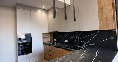 Дом 4 комнаты в Ташкент, Узбекистан