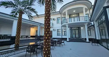 Коммерческое помещение 400 м² в Ташкент, Узбекистан
