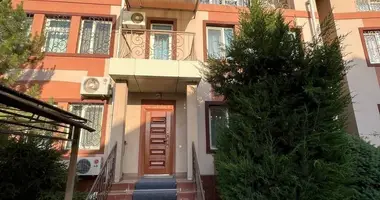 Аренда дом 7-комнатный Мирзо-Улугбекский район. ID V00193 в Ташкент, Узбекистан