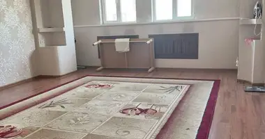 Квартира 3 комнаты в Ташкент, Узбекистан