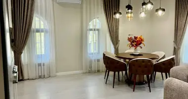 Квартира в Ташкент, Узбекистан