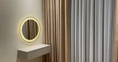 АРЕНДА  📍  Мирзо-Улугбекский   район  🏢  Дархан авеню  новостройка     Central Park в 5 минутах рядом набережная  ✔️2 комнаты ✔️56м2 ✔️ 4 этаж  из 9  ✔️новая квартира есть посуда мойка  и парковка       1100$   Депозит  1 месяц  ✔️50% услуги риэлторов Прямой в Кибрайский район, Узбекистан