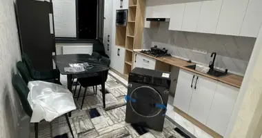 Квартира 4 комнаты в Чирчик, Узбекистан