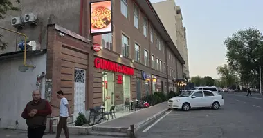 Коммерческое помещение 4 200 м² в Ташкент, Узбекистан