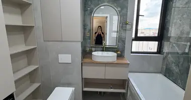 Квартира 3 комнаты в Ташкент, Узбекистан
