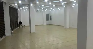 Коммерческое помещение 800 м² в Ташкент, Узбекистан