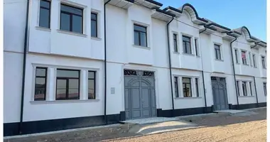 Дом 6 комнат в Ташкент, Узбекистан