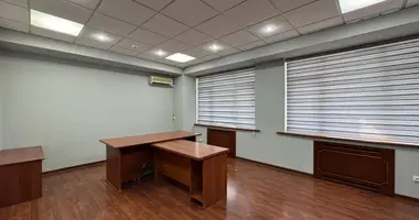 Квартира 6 комнат в Ташкент, Узбекистан