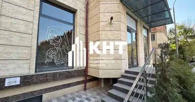 Коммерческое помещение 200 м² в Ташкент, Узбекистан