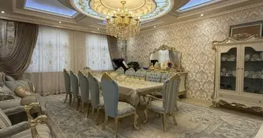 Квартира 5 комнат в Ташкент, Узбекистан