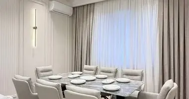 Квартира 3 комнаты в Ташкент, Узбекистан