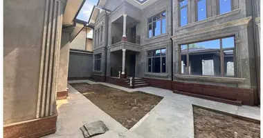 Uy 9 xonalar _just_in Toshkent, Oʻzbekiston