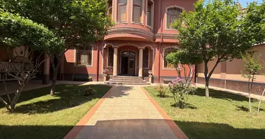 Аренда дом 8-комнатный Мирзо-Улугбекский район. ID V00160 _just_in Toshkent, Oʻzbekiston