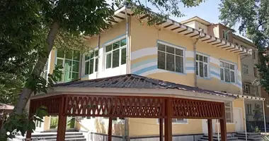 Tijorat 750 m² _just_in Toshkent, Oʻzbekiston