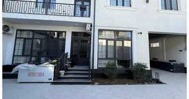 Uy 8 xonalar _just_in Toshkent, Oʻzbekiston