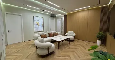 Квартира 4 комнаты в Ташкент, Узбекистан