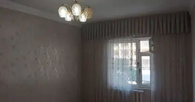 Квартира 5 комнат в Ташкент, Узбекистан