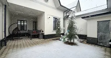 Коттедж 4 комнаты в Йик-Ата, Узбекистан