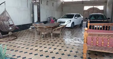 Коттедж 4 комнаты в Ташкент, Узбекистан