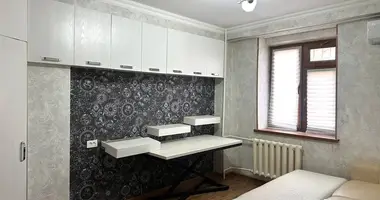 Квартира 3 комнаты в Ташкент, Узбекистан