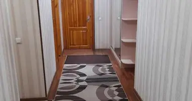 Квартира 4 комнаты в Ташкент, Узбекистан