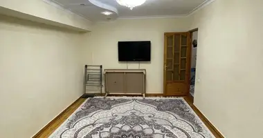 Квартира 4 комнаты в Ташкент, Узбекистан