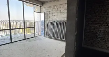 Квартира 4 комнаты в Ташкент, Узбекистан