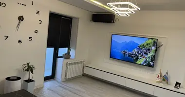 Квартира 5 комнат в Ташкент, Узбекистан