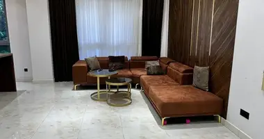 Квартира 2 комнаты в Ташкент, Узбекистан