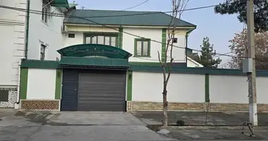 Дом 15 комнат в Ташкент, Узбекистан