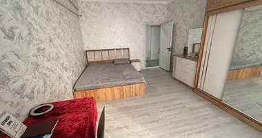 Квартира 2 комнаты в Ташкент, Узбекистан