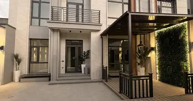 Дом 6 комнат в Ташкент, Узбекистан