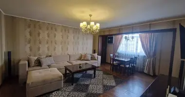 Квартира 2 комнаты в Ташкент, Узбекистан