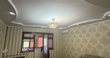 Квартира 3 комнаты в Ташкент, Узбекистан