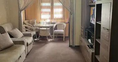 Квартира 3 комнаты в Ташкент, Узбекистан