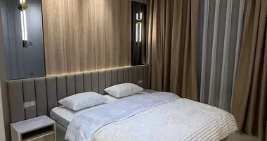 Квартира 5 комнат в Ташкент, Узбекистан