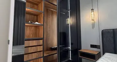 АРЕНДА  📍Мирзо-Улугбекский район 🏢 Darhan avenue    ✔️2 комнаты ✔️52м2 ✔️ 8 этаж из 12  ✔️новый ремонт, никто не жил   💵1100$  ✔️предоплата 2 месяца  ✔️оплата коммунальных по счетчикам   ✔️50% услуги риелтора Exlusive в Ташкент, Узбекистан