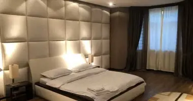 Квартира 3 комнаты в Ташкент, Узбекистан