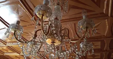 Квартира 6 комнат в Ташкент, Узбекистан