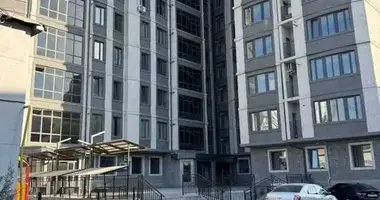 Квартира 2 комнаты в Ташкент, Узбекистан