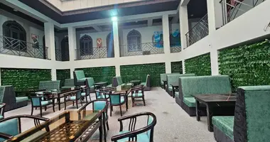 Коммерческое помещение 1 200 м² в Ташкент, Узбекистан