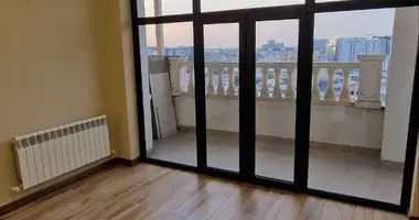 Квартира 4 комнаты в Ташкент, Узбекистан
