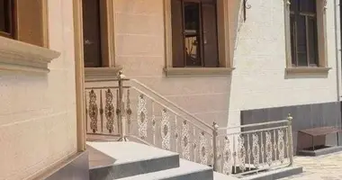 Дом 11 комнат в Ташкент, Узбекистан