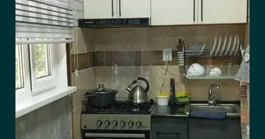 Сдаётся Своя в аренду 2х- переделанная в 3х комнатную квартиру на Юнусабаде 13 квартал, в Ташкент, Узбекистан