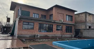 Дом 5 комнат в Уртасарай, Узбекистан