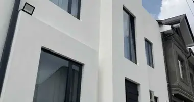 Дом 8 комнат в Ташкент, Узбекистан